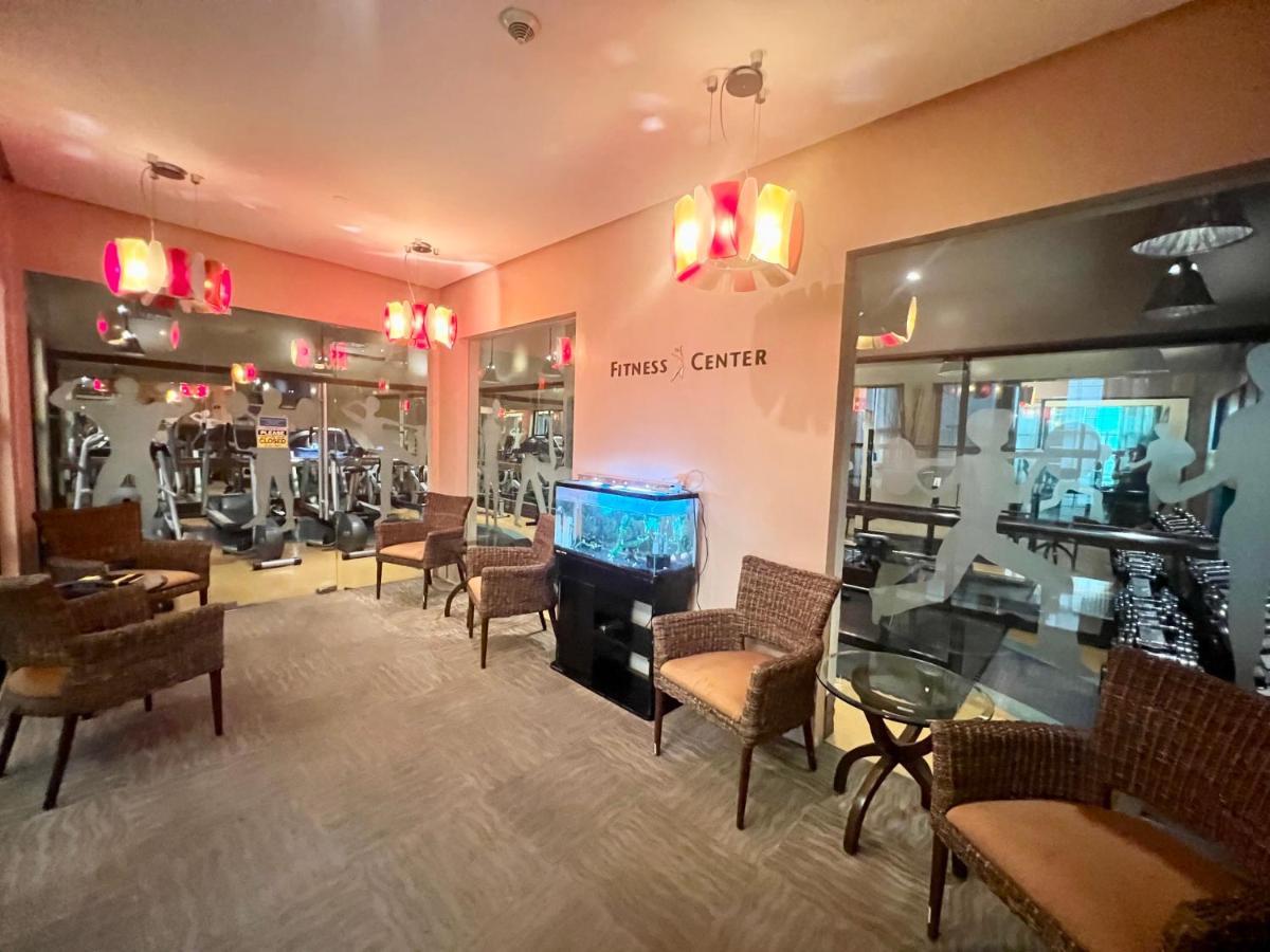 Fort Bonifacio Bgc Condo 따구익 외부 사진